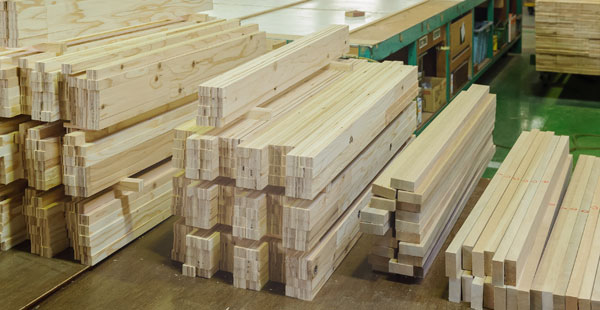 Nachhaltige Baustoffe: Holz und recycelter Beton senken CO2