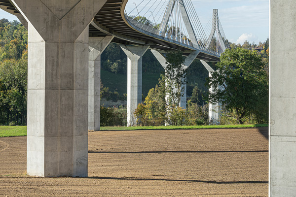 Erster Brückenbau mit Öko-Beton