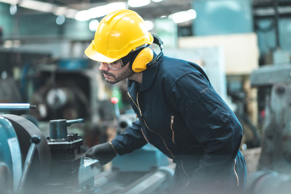 LandBauTechnik Bundesverband bei UDH und ZDH vertreten
