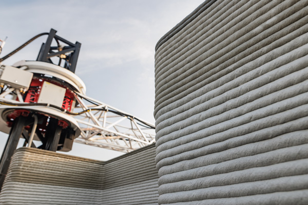 Keller entsteht im mobilen 3D-Betondruck ohne Schalung