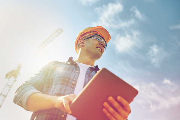 Sprachsteuerung mit KI am Bau: Mehr Produktivität, weniger Fehler