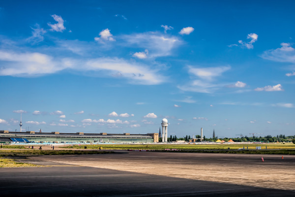Stadtentwicklung in Berlin-Tempelhof nimmt Fahrt auf