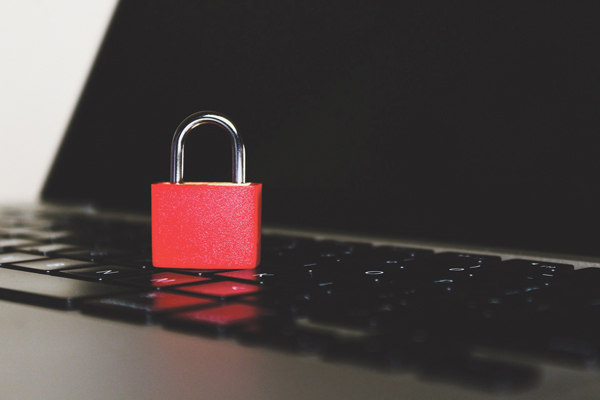 Cyber-Risiken: Gefahr durch einfache Passwörter